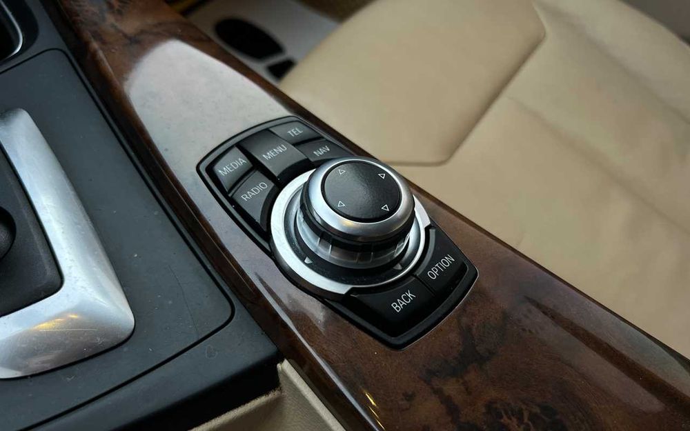 BMW 328XI 2013