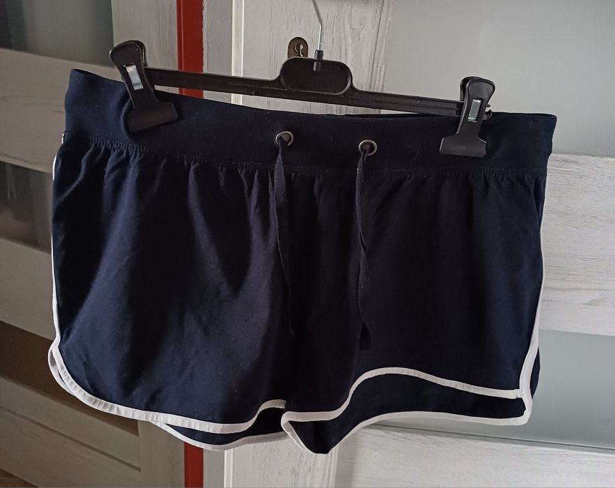 Spodenki damskie rozmiar L