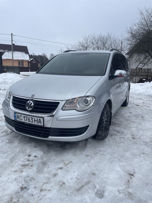 продам Volkswagen Touran