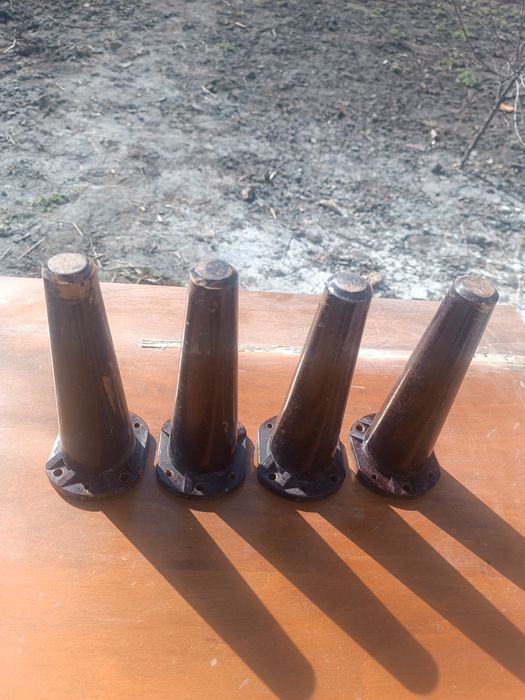 Ніжки для  шафи.