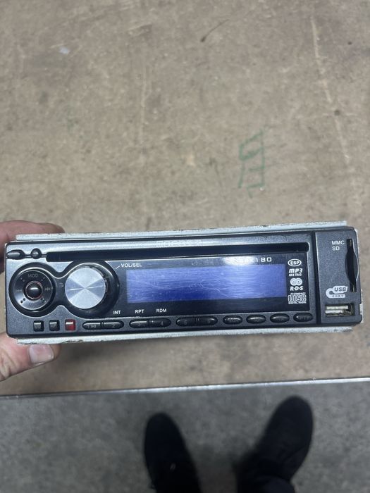 Продам магнітолу SCOTTне дорого