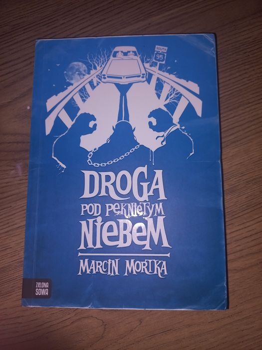 Droga pod pękniętym niebem