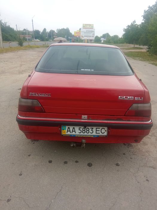 Пежо 605.               .