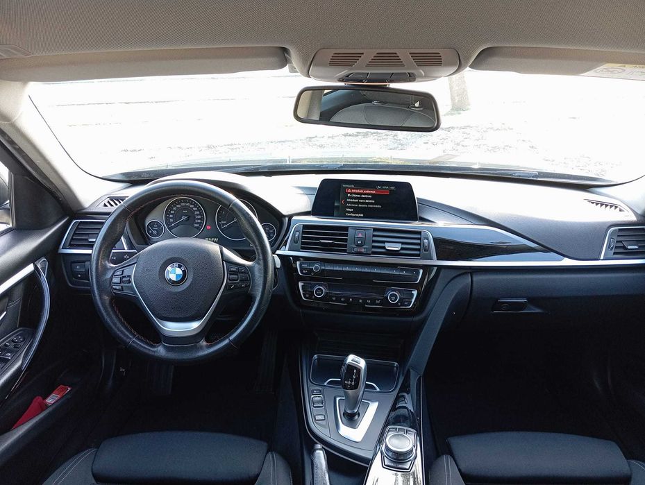 BMW 318 d Line Sport Auto