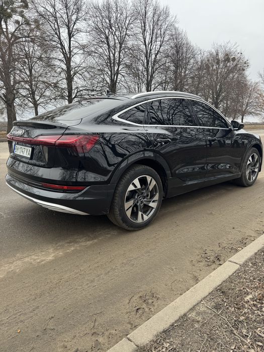 AUDI E-TRON Sportback