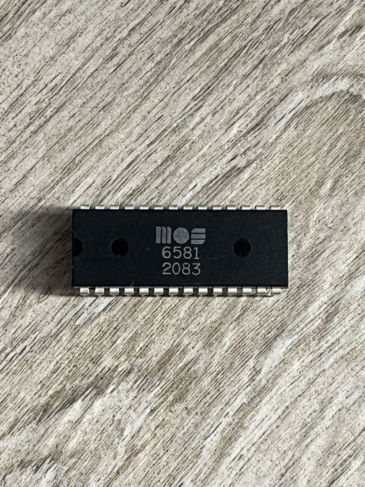Układ dźwiękowy SID 6581 od C64