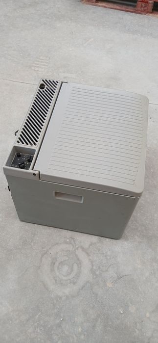 Frigorifico Dometic trivalente