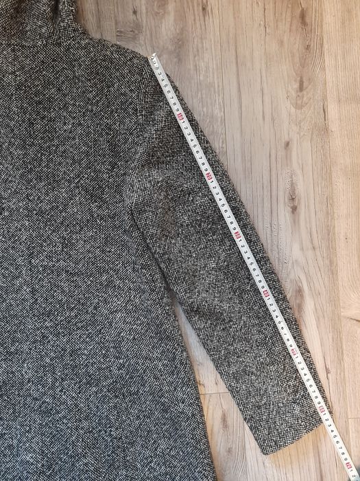 Жіноче пальто демісезонне