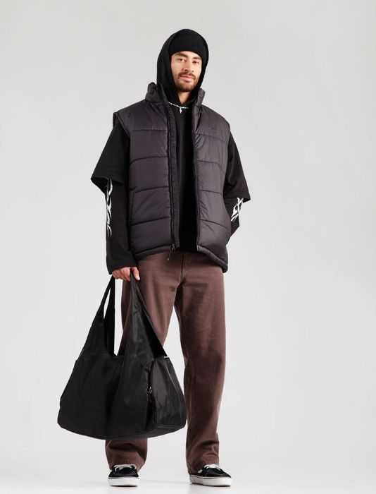 Жилетка Vans “MTE Hillgate” 
5099/2999