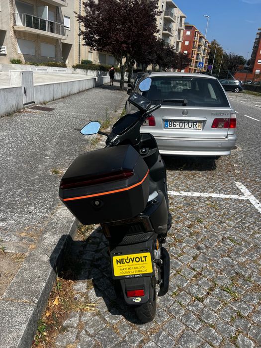 Scooter elétrica Neovolt à venda
