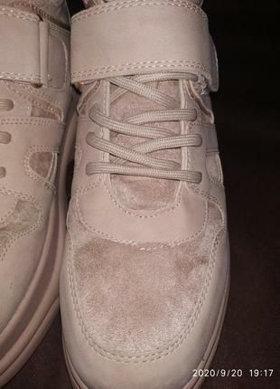 Демісезонні кросівки на платформі