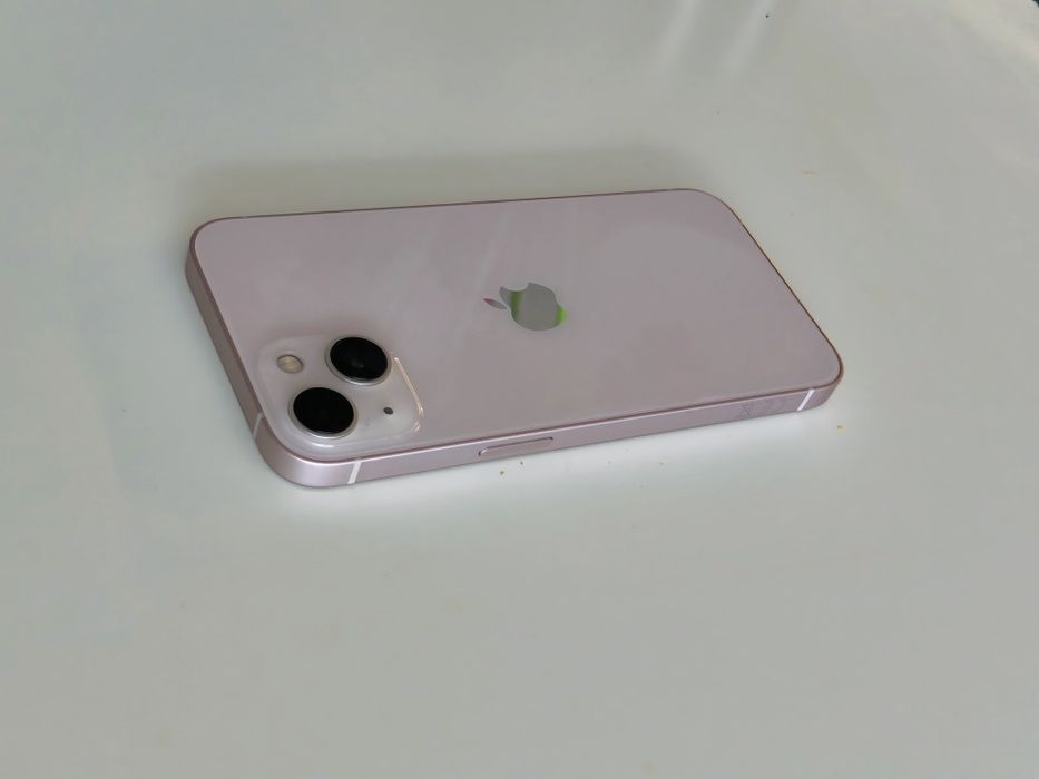 iPhone 13 różowy 128gb