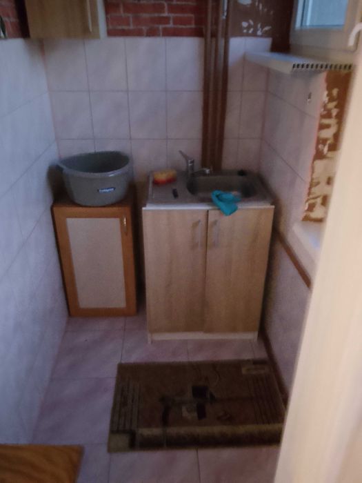 e kawalerkę w starym budownictwie w Łomzy