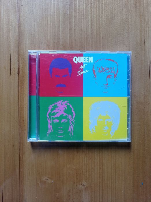 Queen, Hot Space, CD