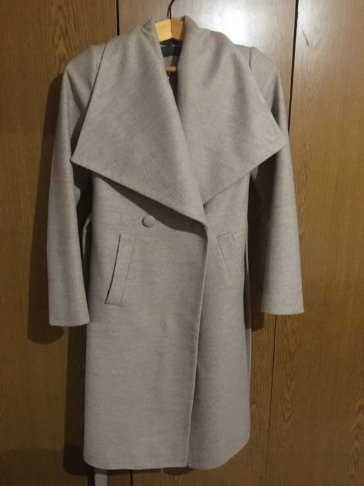 Пальто осіннє 46 розмір