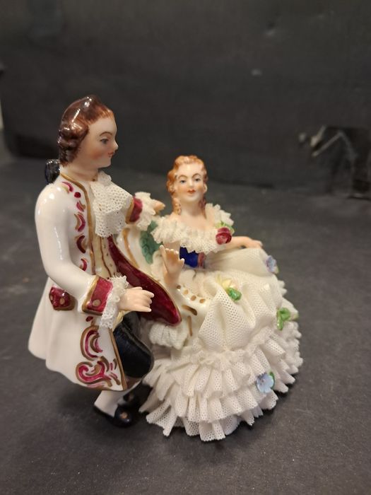 Escultura em porcelana Alemã