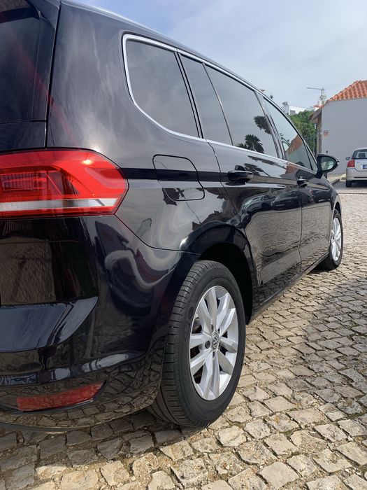 VW touran 1.6 tdi , cx 6 velocidades ,7 lugaresElegância e Conforto Highline: