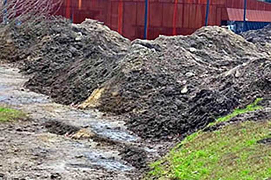 Przyjmę ziemię z budowy/wykopu - udostępnię teren