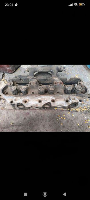 Головка на двигун Ямз.