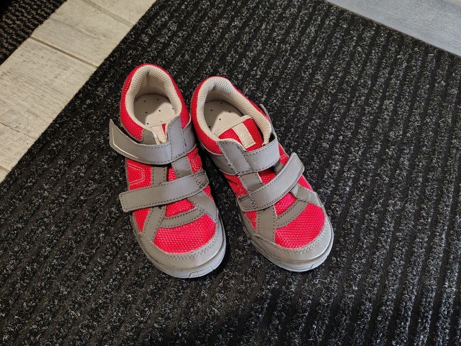 Buty trekkingowe Decathlon dziecięce r. 30 st. Idealny jak nowe
