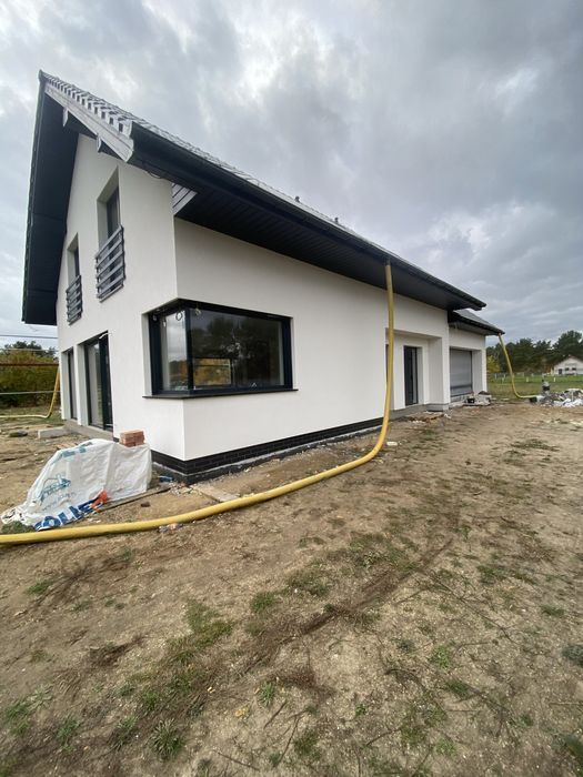 Elewacje /Regipsy/ Docieplenia  / Malowanie / szpachlowanie