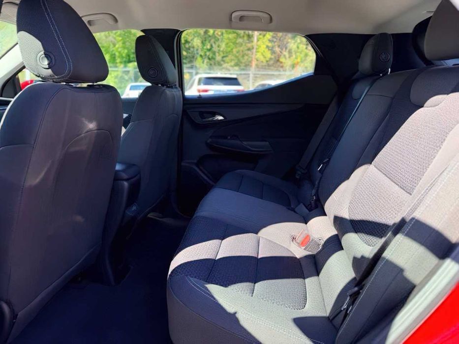 Chevrolet Bolt EUV      2023