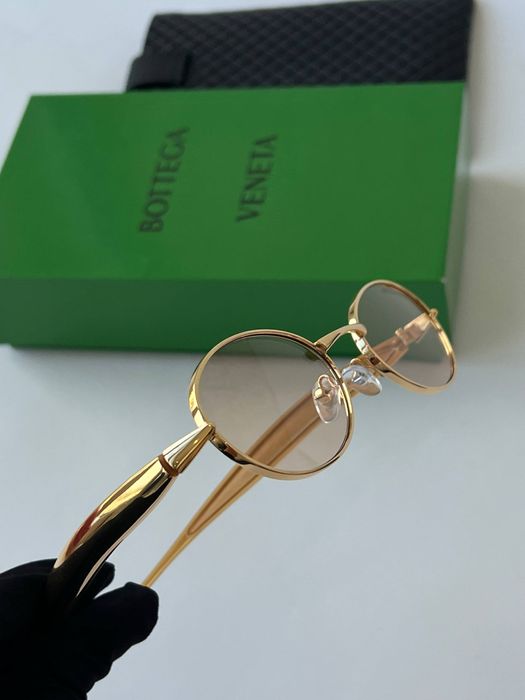 Окуляри  Bottega Veneta  нова колекція
