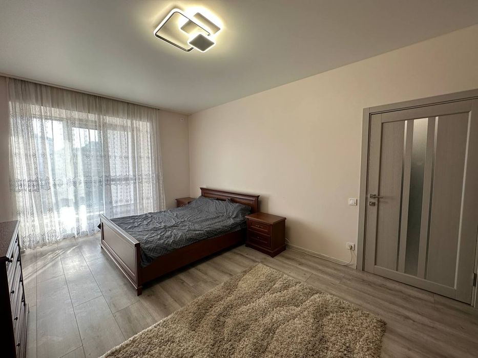 Оренда.1км.квартири. Довженка-58 поряд парку та озера