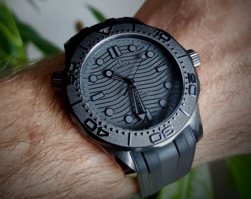 Omega Seamaster Ceramic Black Black wersja ceramiczna