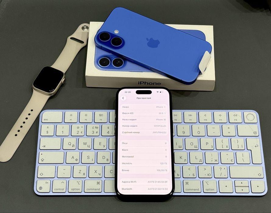 iPhone 16 128GB Black без блокувань (АКБ 100% 11 циклів)