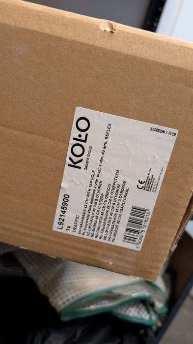 Umywalka o szerokości 45 cm nowa