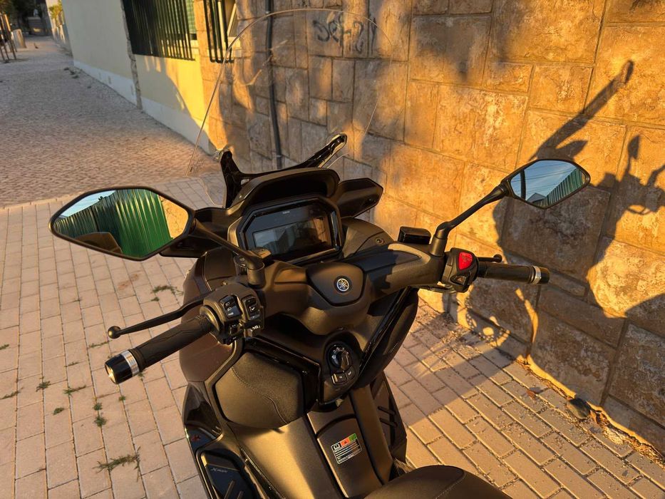 Yamaha XMAX 300 Tech Max 2025