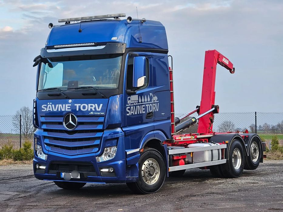 Mercedes-Benz Actros  Hakowiec sprowadzony hydrodrive 6x4 4x4 euro 6 radio 6x2