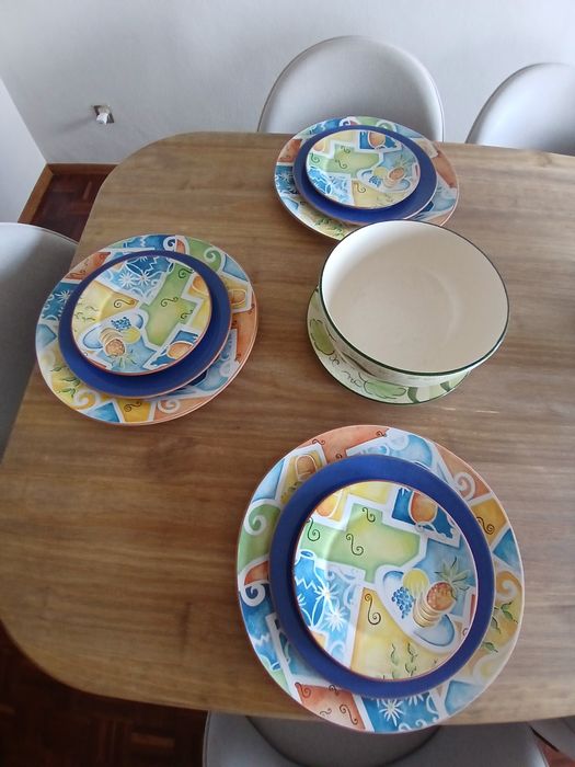 Conjunto de 23 Peças de Barro