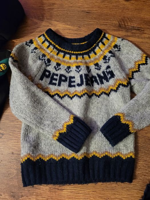 Pepe Jeans przepiękny sweterek  122/128