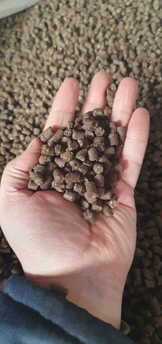 Гранульований курячий послід добрива