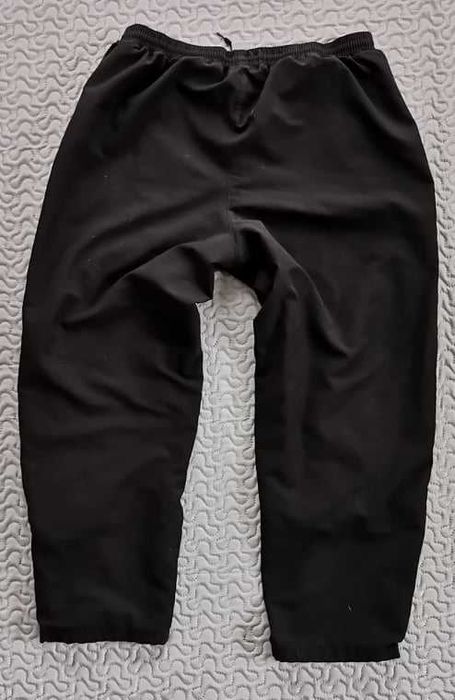 Czarne dresy Adidas L