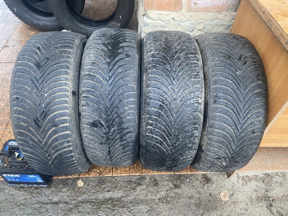 Резина шини колеса 215 60 R16