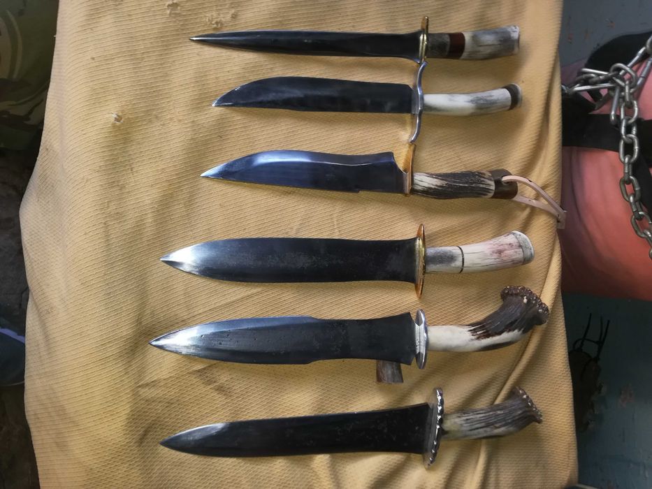 facas caça e lanças de remate