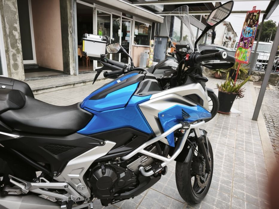 Honda NC 750X como nova
