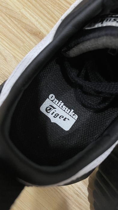 Onitsuka Tiger Acromount - Preto 38