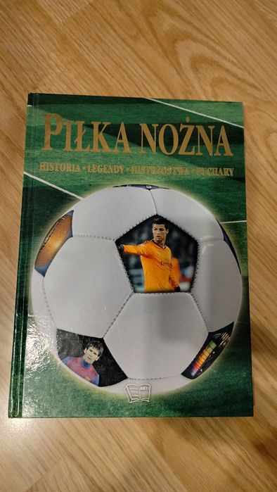 Książka piłka nożna rok 2014