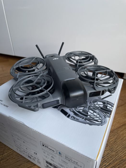 Dji neo 2  fly more combo