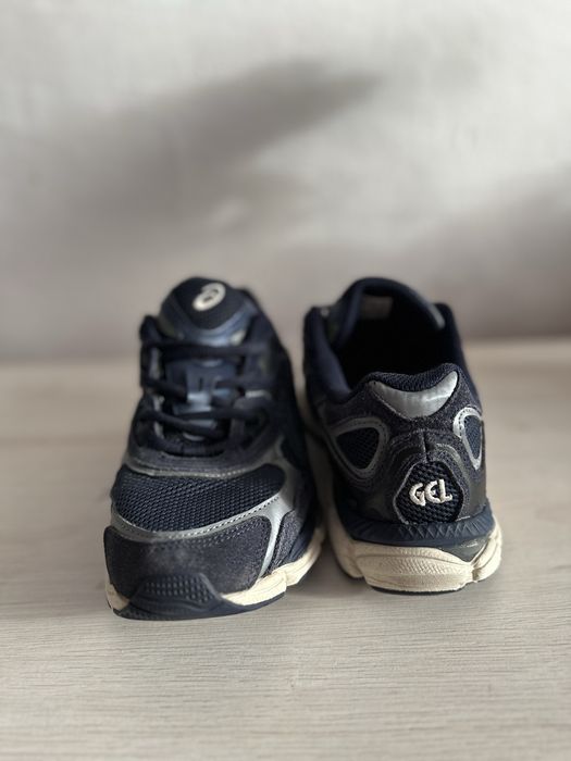 Кросівки Asics 40 розмір