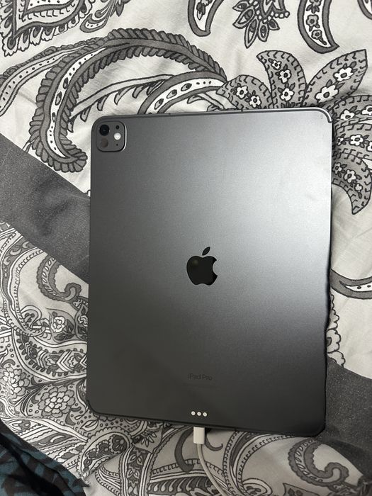 iPad Pro 13 inch m4 2024