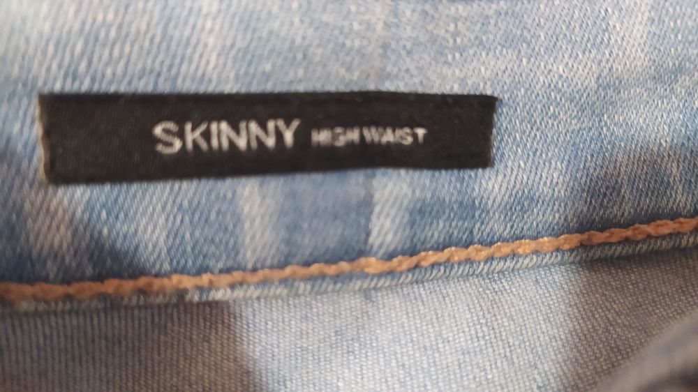 Calças Bershka skinny high waist