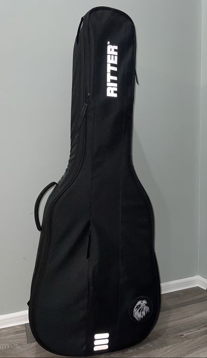 Sprzedam raz uzywana gitare akustyczną firmy TEKAMINE plus pokrowiec