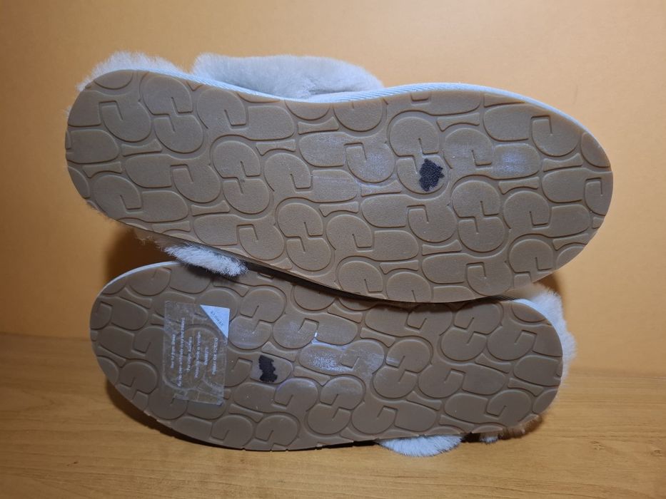 Жіночі фірмові тапулі, Ugg