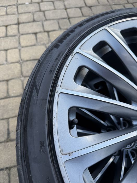 Felgi alu 5x120 bmw 235/40r19 oraz 255/40r19