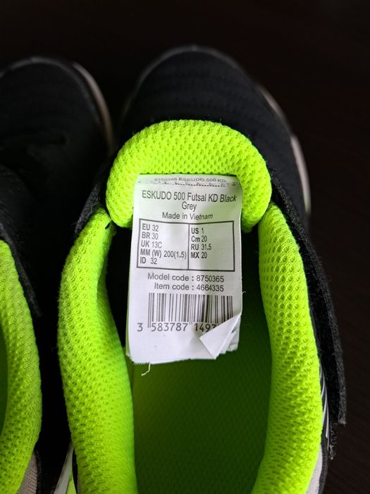 Buty do piłki nożnej halówki Kipsta Eskudo 500, rozmiar 32